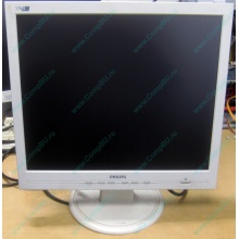Монитор 17" TFT Philips 170S с битым пикселем в Невинномысске, белый (Невинномысск)