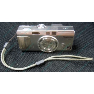 Фотоаппарат Fujifilm FinePix F810 (без зарядного устройства) - Невинномысск